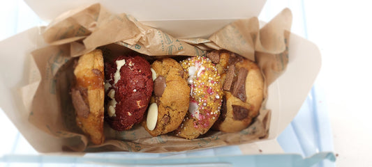 Cookie box