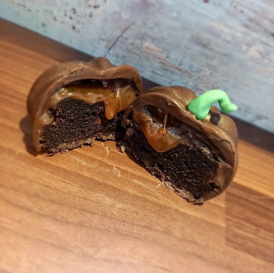 Salted caramel brownie pumpkin